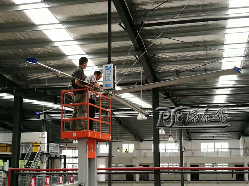 高大上的瑞泰風(fēng)商業(yè)用工業(yè)風(fēng)扇圖片，引來(lái)眾多愛(ài)慕者